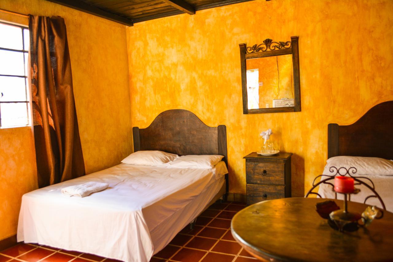 Hotel Don Pedro Antigua Zimmer foto